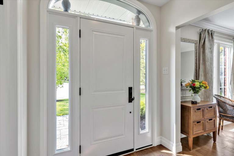 1683 Champlain Drive, Peterborough, Ontario, Canada photo 4