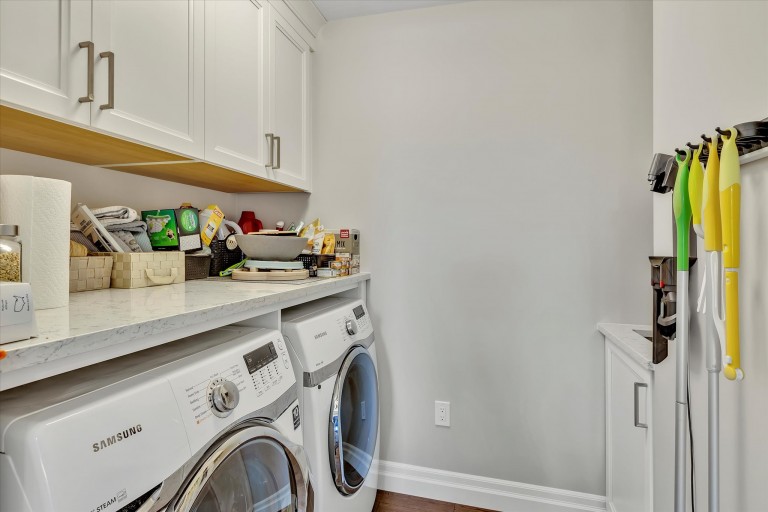 1683 Champlain Drive, Peterborough, Ontario, Canada