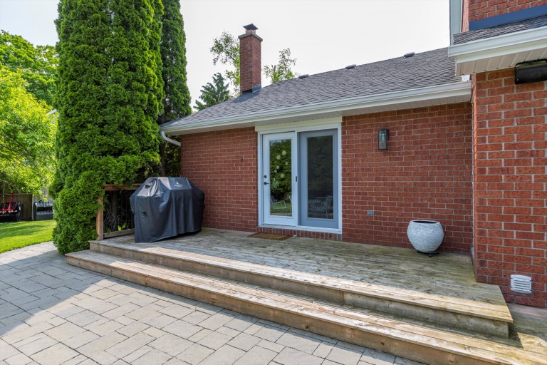 1683 Champlain Drive, Peterborough, Ontario, Canada