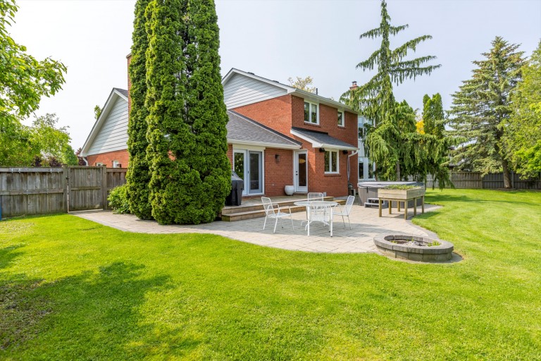 1683 Champlain Drive, Peterborough, Ontario, Canada