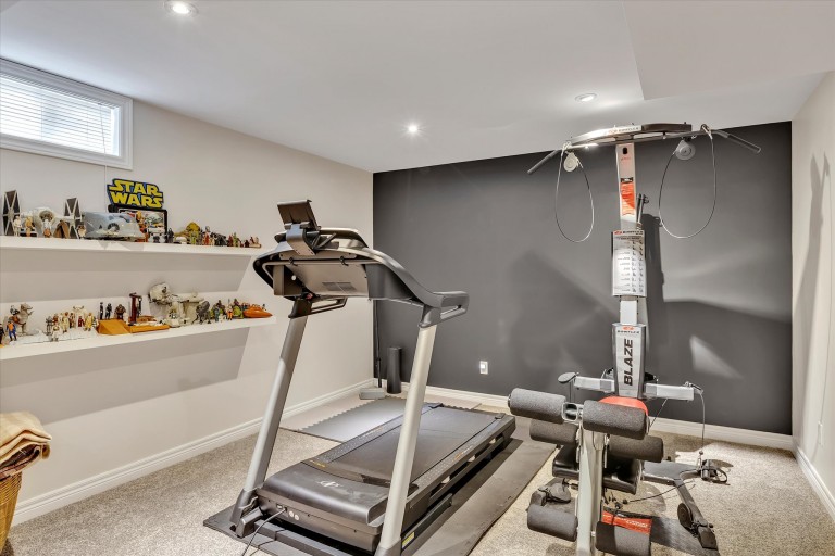 1683 Champlain Drive, Peterborough, Ontario, Canada