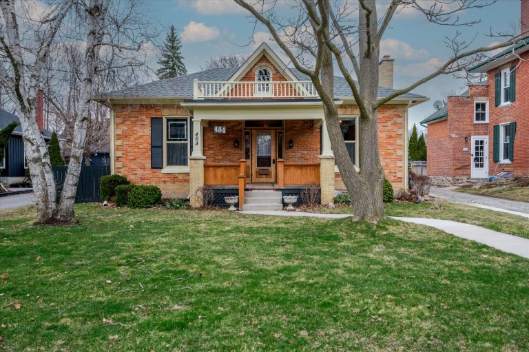 484 Gilmour Street, Peterborough, Ontario, Canada photo 3