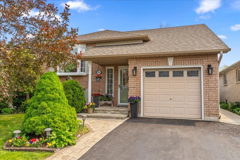 3046 Westridge Boulevard, Peterborough, Ontario, Canada photo 1