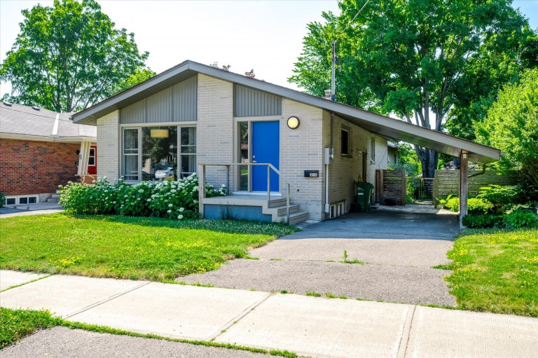 375 Aberdeen Avenue, Peterborough, Ontario, Canada