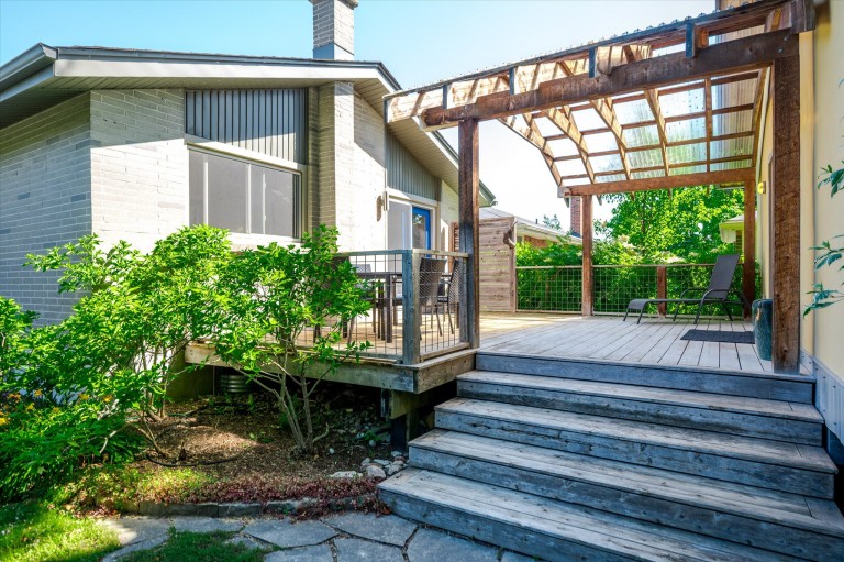 375 Aberdeen Avenue, Peterborough, Ontario, Canada