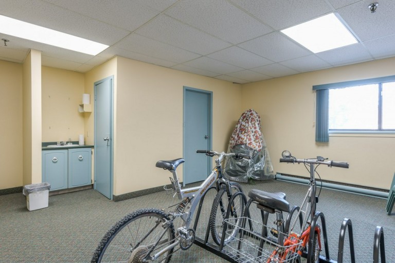 885 Clonsilla Avenue PH #2, Peterborough, Ontario, Canada