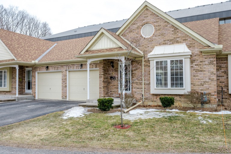 54 Auburn Street, Unit 15, Peterborough, Ontario, Canada