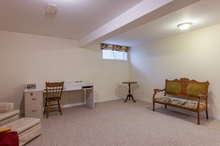 54 Auburn Street, Unit 15, Peterborough, Ontario, Canada