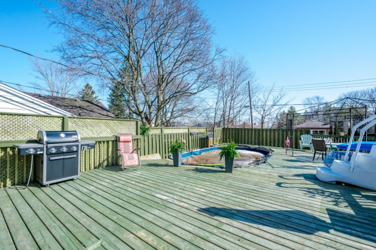 893 Kensington Drive, Peterborough, Ontario, Canada