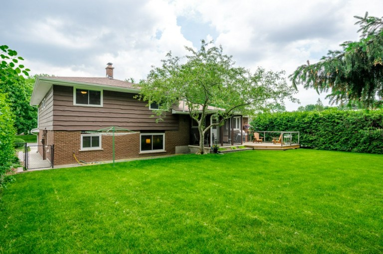 1583 Rocklands Road, Peterborough, Ontario, Canada