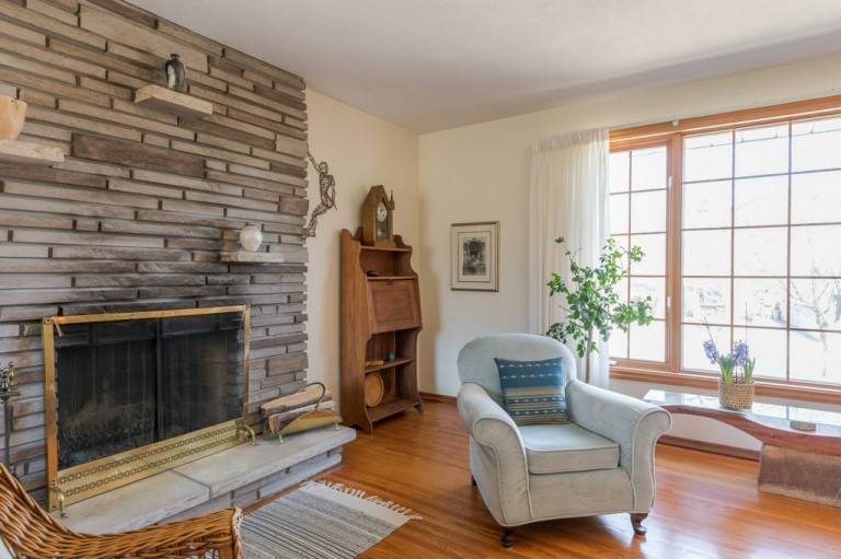 1063 Glendale Drive, Peterborough, Ontario, Canada