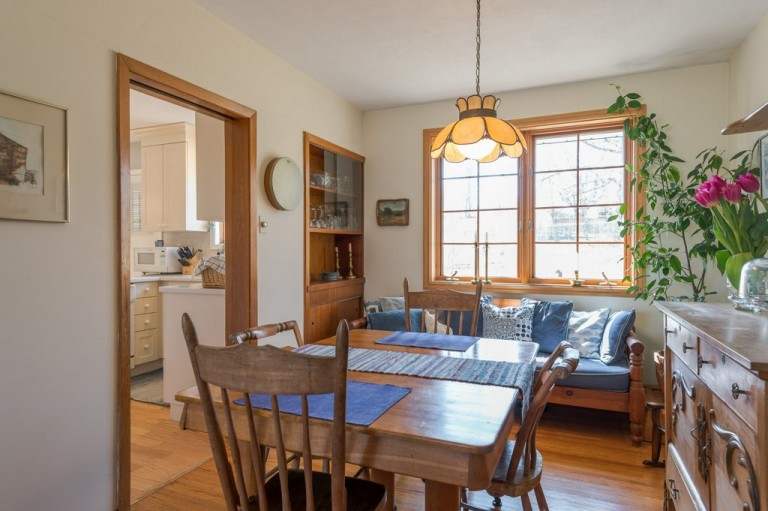 1063 Glendale Drive, Peterborough, Ontario, Canada