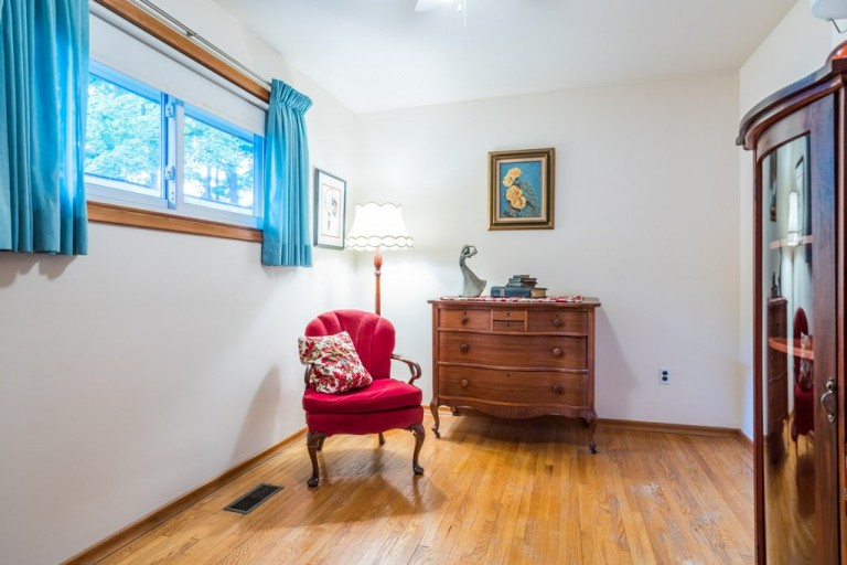 1291 Bathurst Street, Peterborough, Ontario, Canada