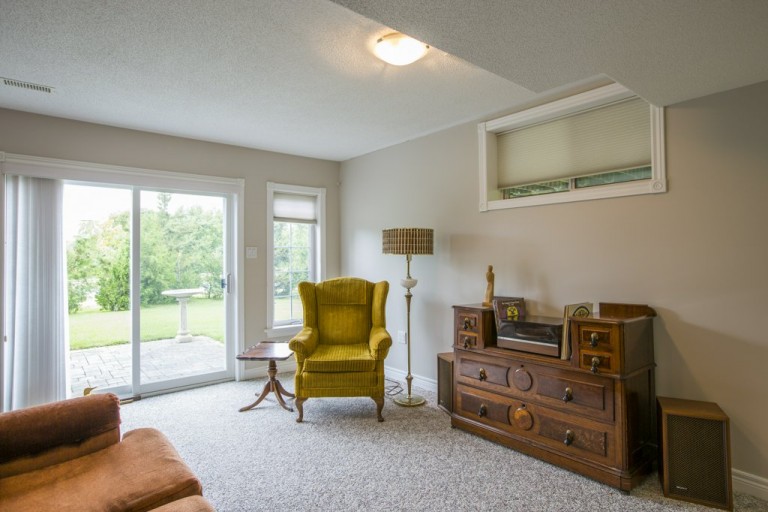 1742 Ravenwood Drive Unit 302, Peterborough, Ontario, Canada