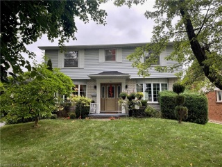 453 EATON PARK Drive, London Ontario, Canada