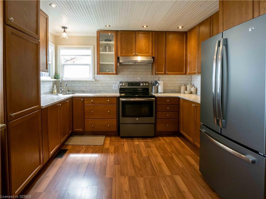 1395 LAKESHORE Road, Haldimand, Ontario, Canada