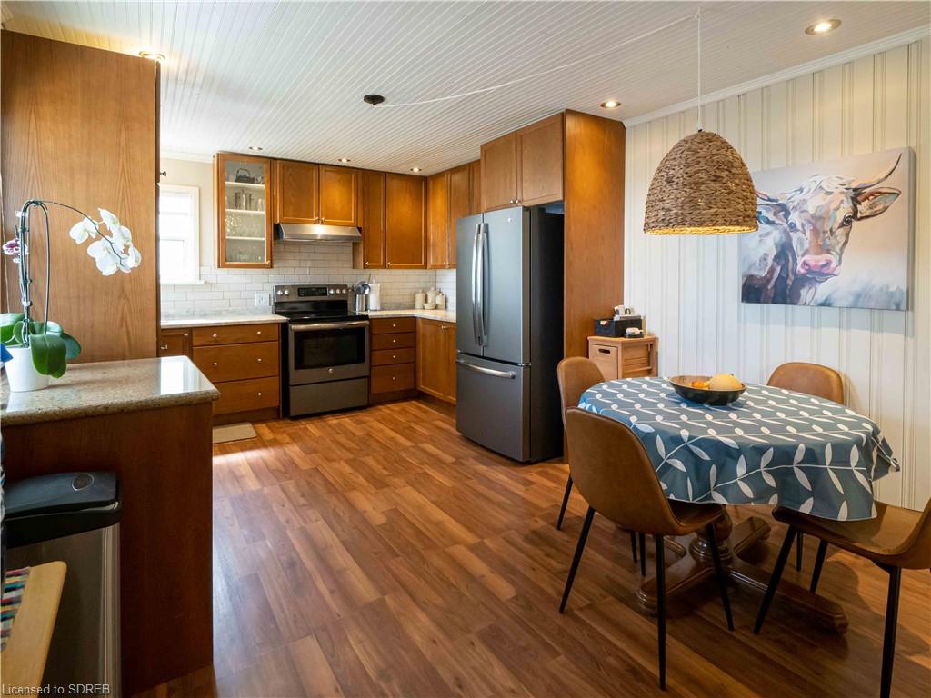 1395 LAKESHORE Road, Haldimand, Ontario, Canada