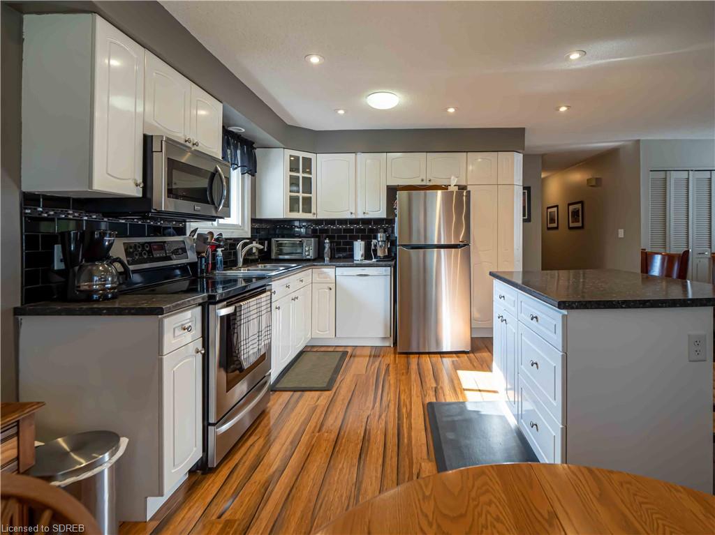 504 NELSON Street W, Port Dover, Ontario, Canada