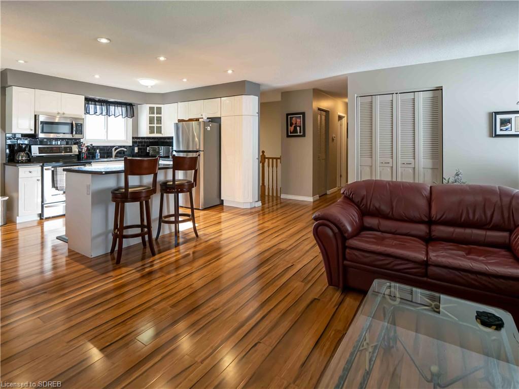 504 NELSON Street W, Port Dover, Ontario, Canada