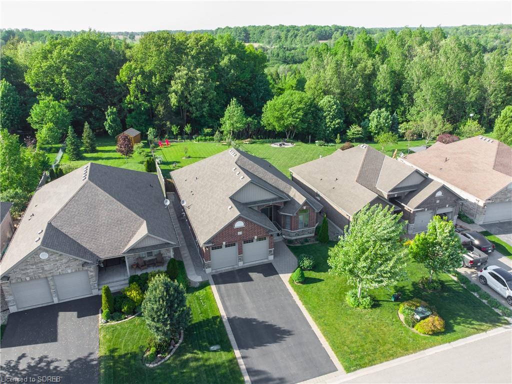 97 WILLOWDALE Crescent, Port Dover, Ontario, Canada