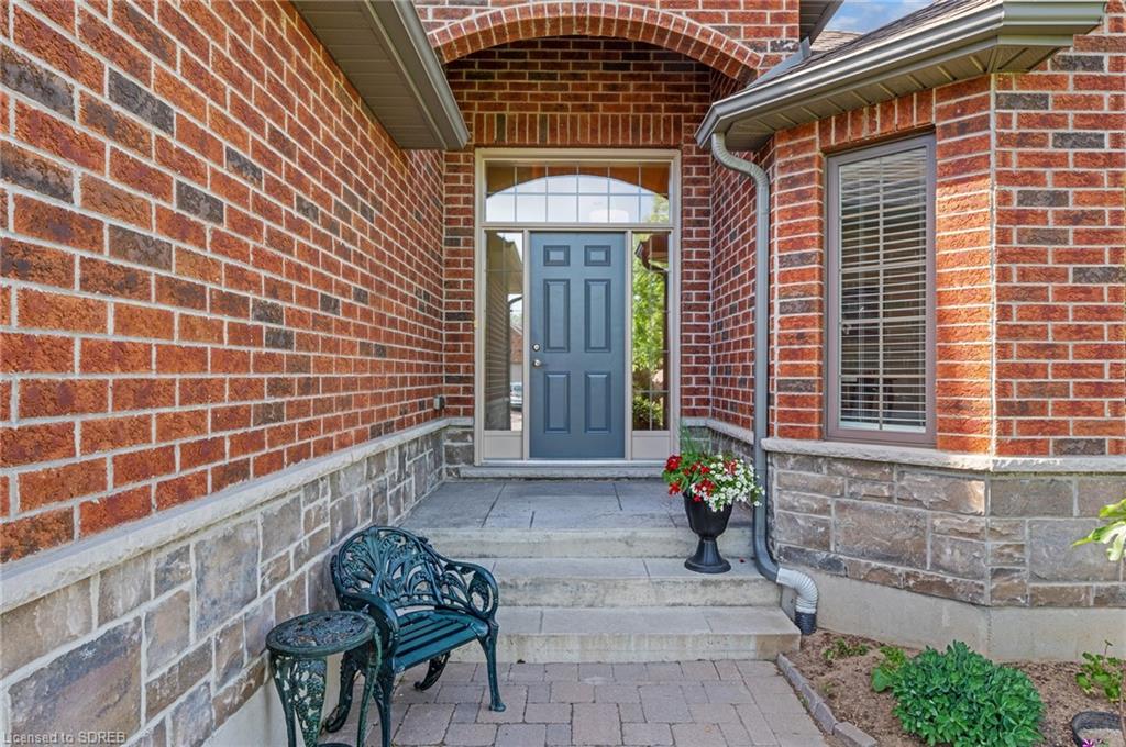 97 WILLOWDALE Crescent, Port Dover, Ontario, Canada