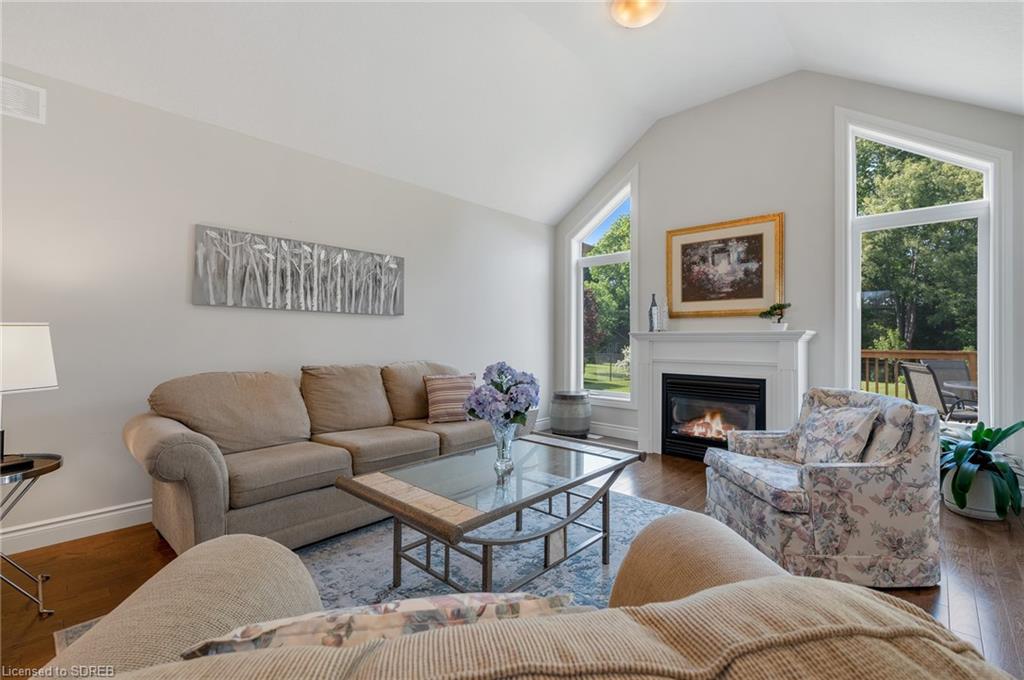 97 WILLOWDALE Crescent, Port Dover, Ontario, Canada