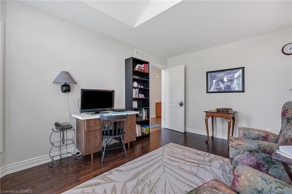 97 WILLOWDALE Crescent, Port Dover, Ontario, Canada