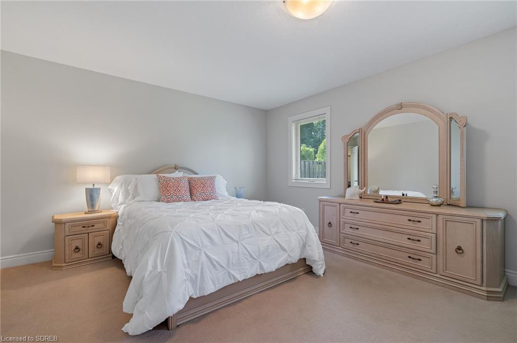 97 WILLOWDALE Crescent, Port Dover, Ontario, Canada