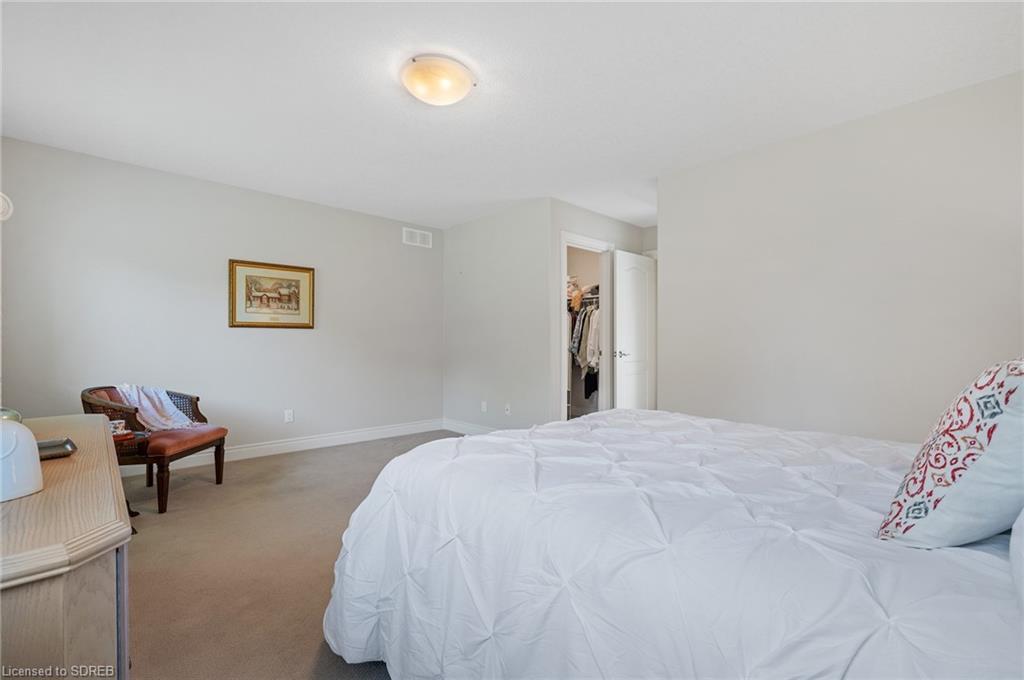 97 WILLOWDALE Crescent, Port Dover, Ontario, Canada