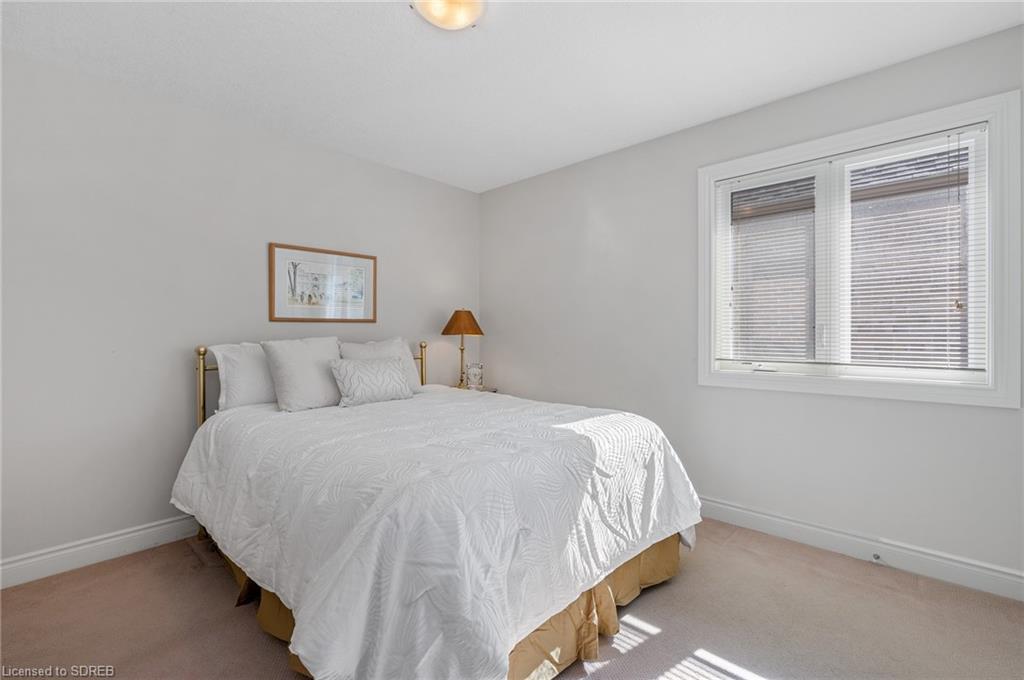 97 WILLOWDALE Crescent, Port Dover, Ontario, Canada