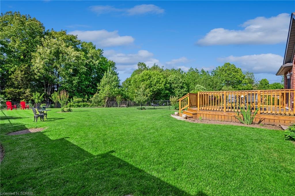 97 WILLOWDALE Crescent, Port Dover, Ontario, Canada