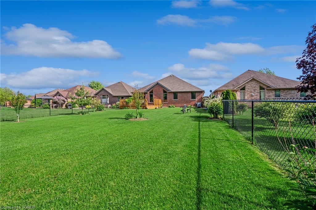 97 WILLOWDALE Crescent, Port Dover, Ontario, Canada