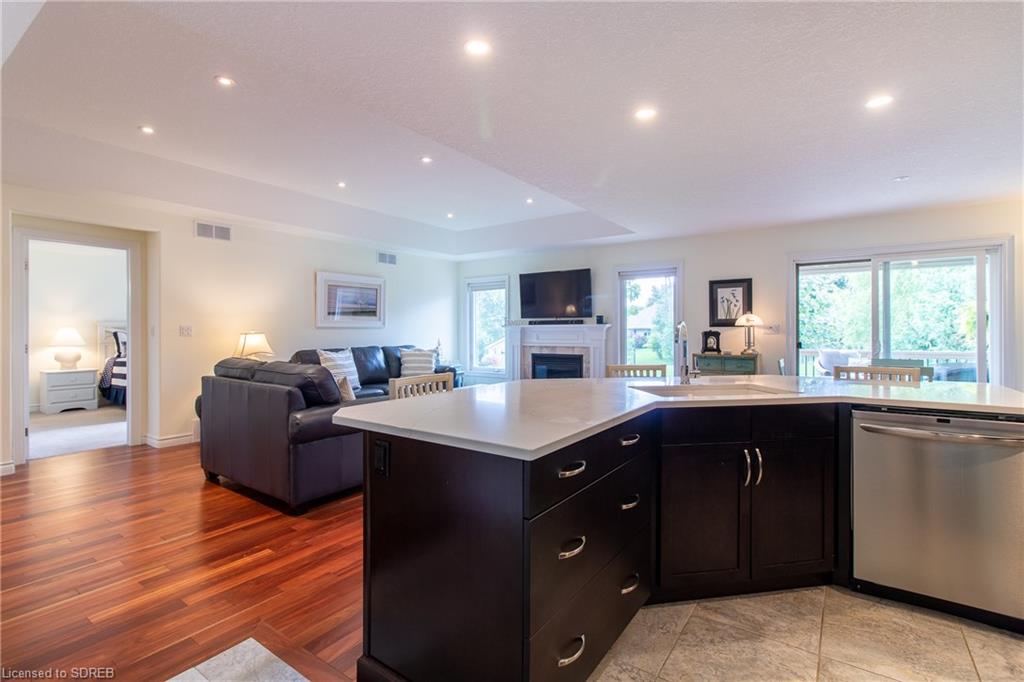 42 KOLBE Drive, Port Dover, Ontario, Canada