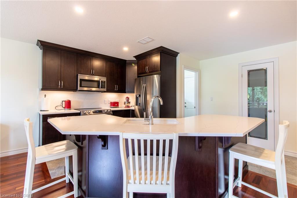 42 KOLBE Drive, Port Dover, Ontario, Canada