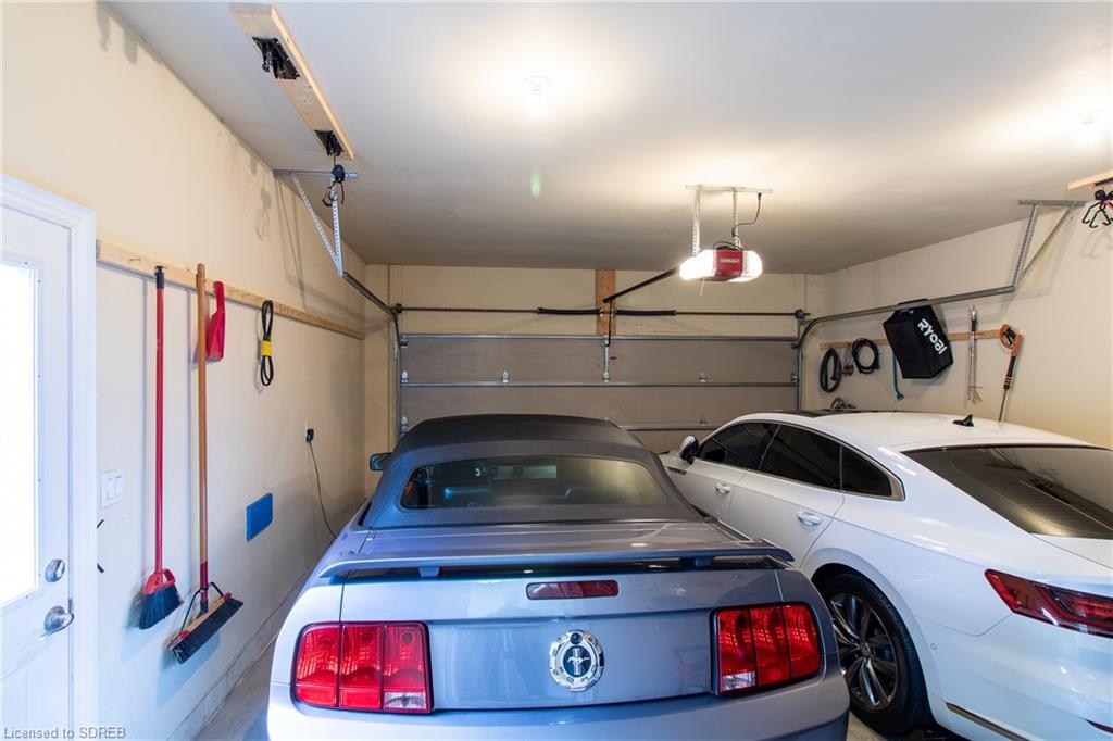 42 KOLBE Drive, Port Dover, Ontario, Canada