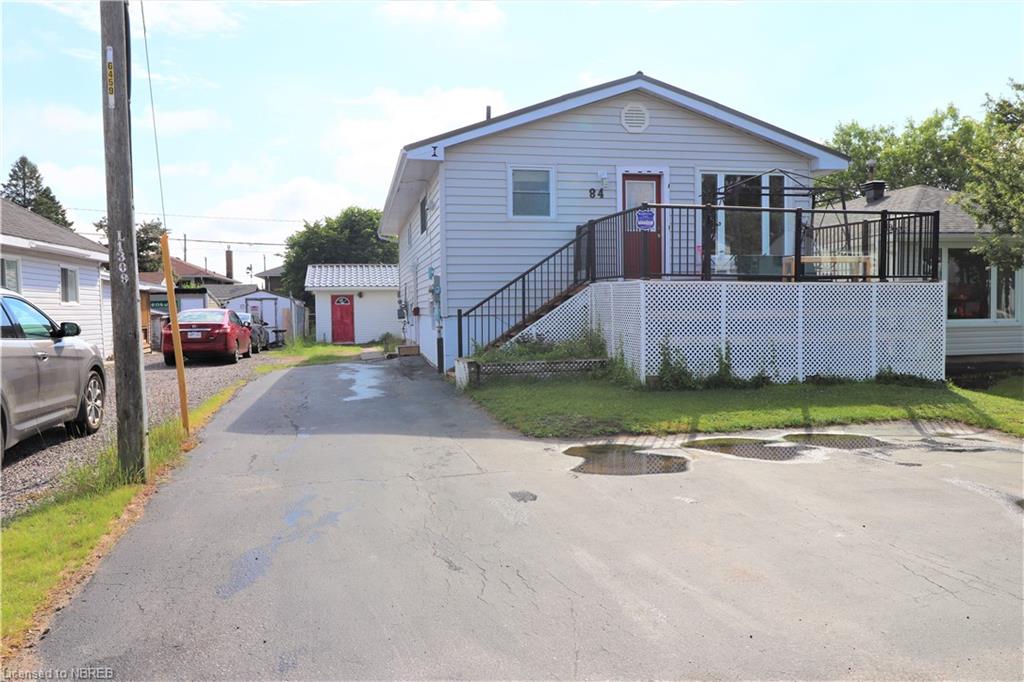 84 GLADSTONE Avenue, North Bay Ontario, Canada