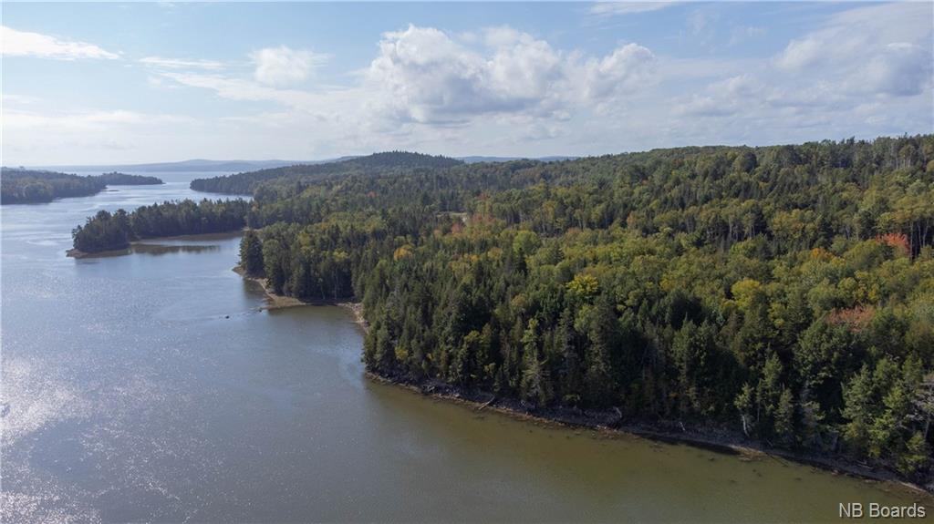 4 Hills Point Estates, Oak Bay, New Brunswick, Canada