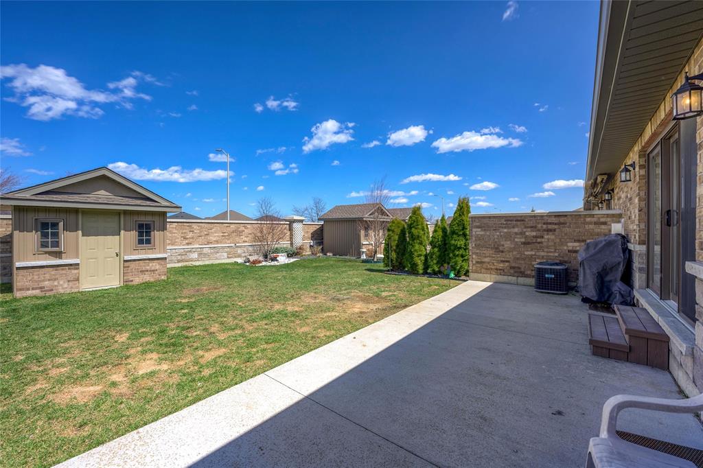308 BRITTOLI Avenue, Sarnia, Ontario, Canada
