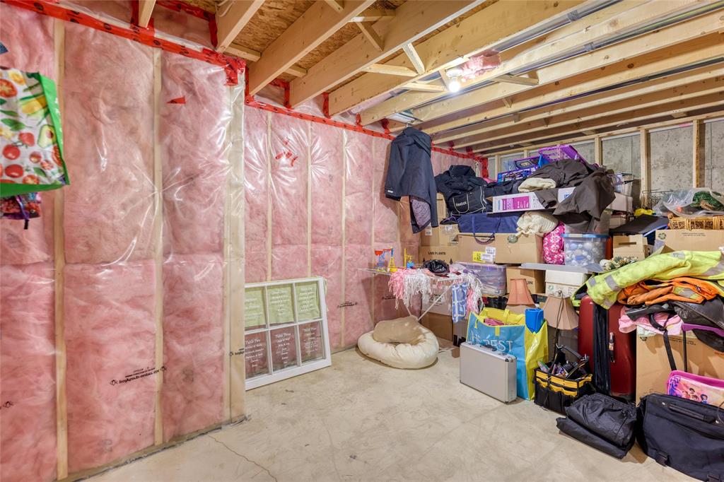 308 BRITTOLI Avenue, Sarnia, Ontario, Canada