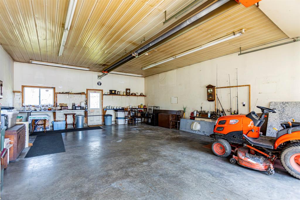 3226 CHURCH Street, Brooke-Alvinston, Ontario, Canada