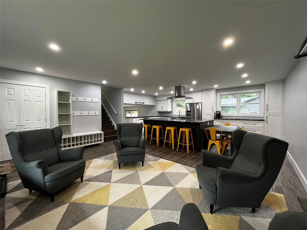 1245 Birkdale Crescent, Sarnia, Ontario, Canada photo 5