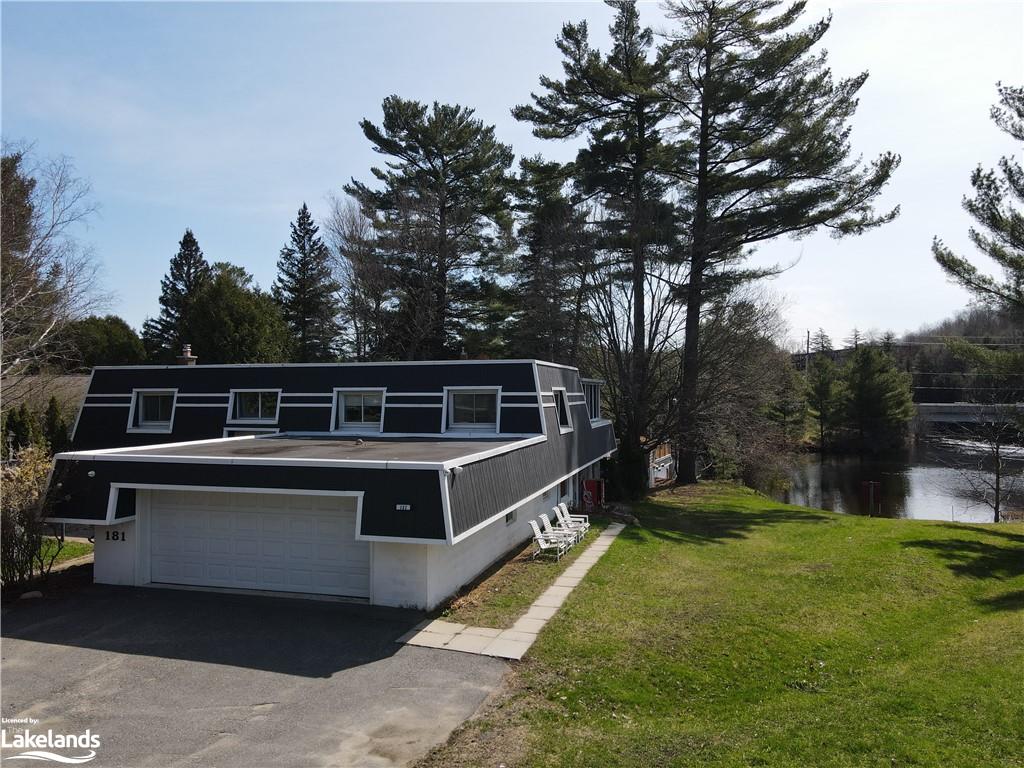 181 Holditch Street, Bracebridge Ontario, Canada