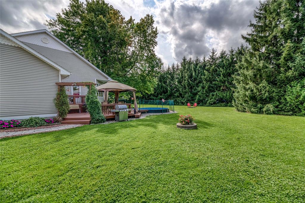 2694 MICHIGAN Line, Sarnia Ontario, Canada