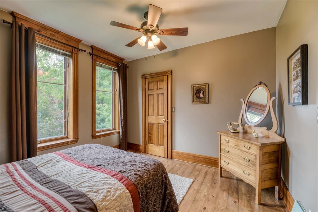 2694 MICHIGAN Line, Sarnia Ontario, Canada