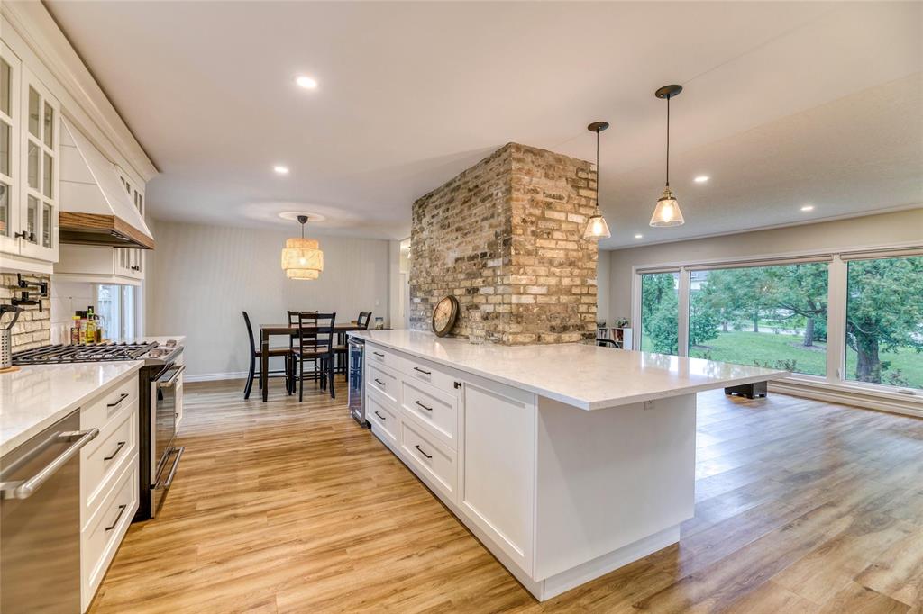 4002 PETROLIA Line, Petrolia, Ontario, Canada