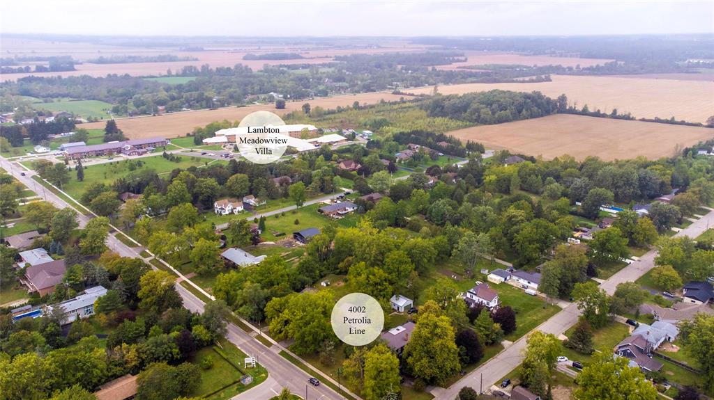 4002 PETROLIA Line, Petrolia, Ontario, Canada
