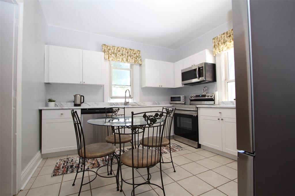 408 CROMWELL Street, Sarnia, Ontario, Canada