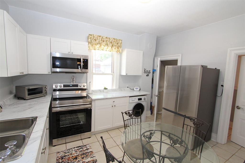 408 CROMWELL Street, Sarnia, Ontario, Canada
