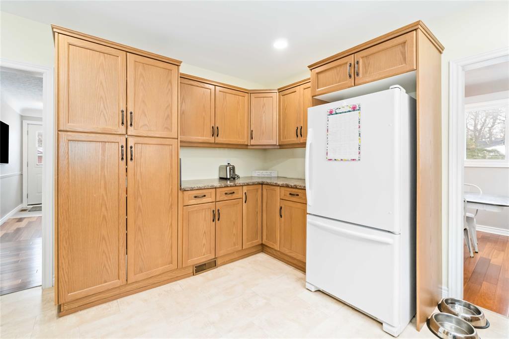 1647 MILLS Street, Sarnia, Ontario, Canada