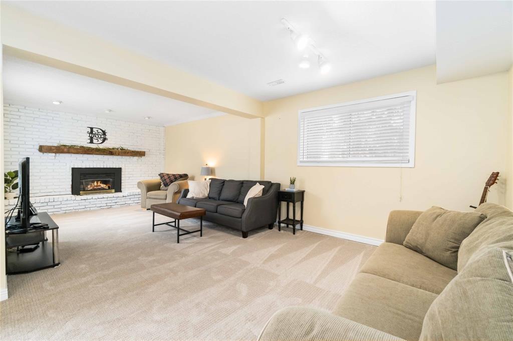 1647 MILLS Street, Sarnia, Ontario, Canada